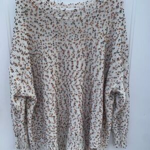 Women’s knit popcorn neutral sweater